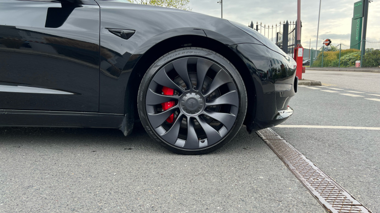 Tesla Model 3 Performance AWD 4dr [Performance Upgrade] Auto Electric Saloon